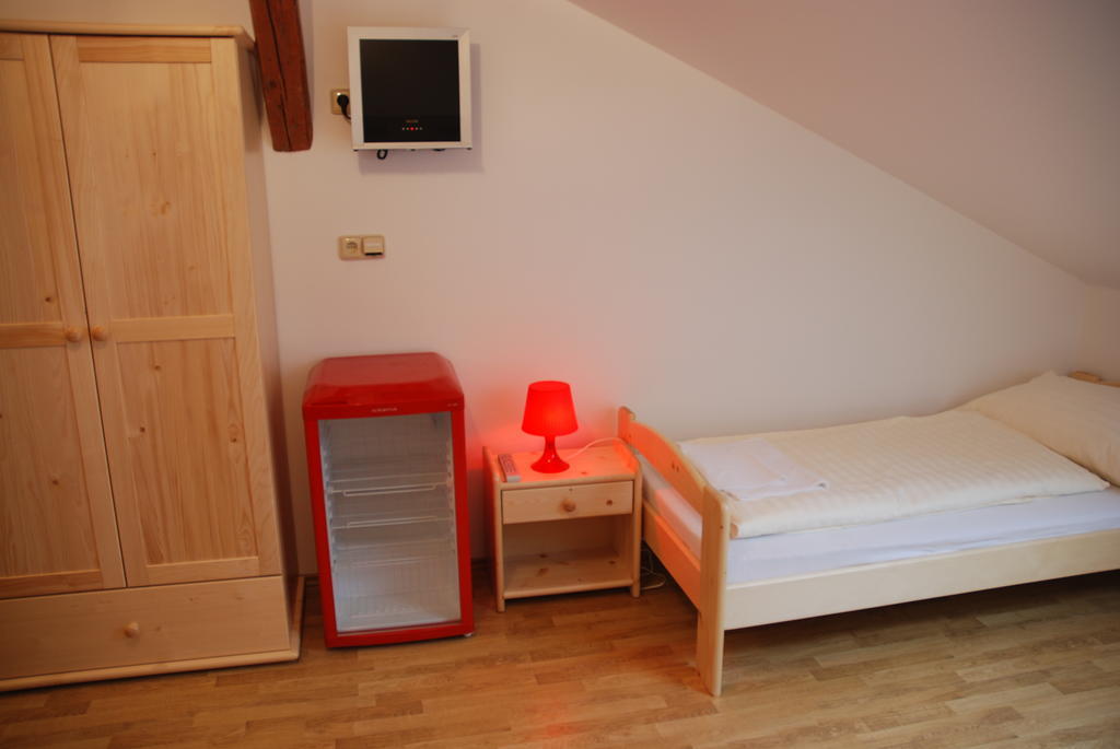 In Vino Bed & Breakfast Pohořelice Kamer foto